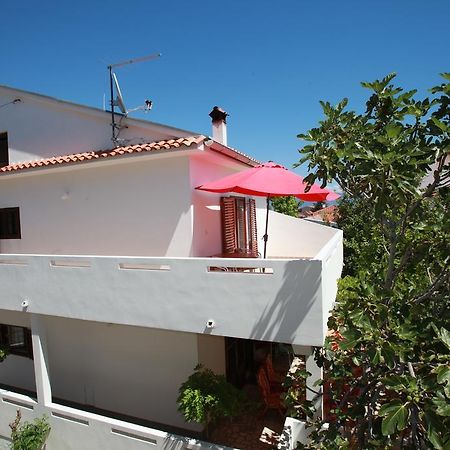 Apartments Reljic With Terrace Baška Exteriér fotografie