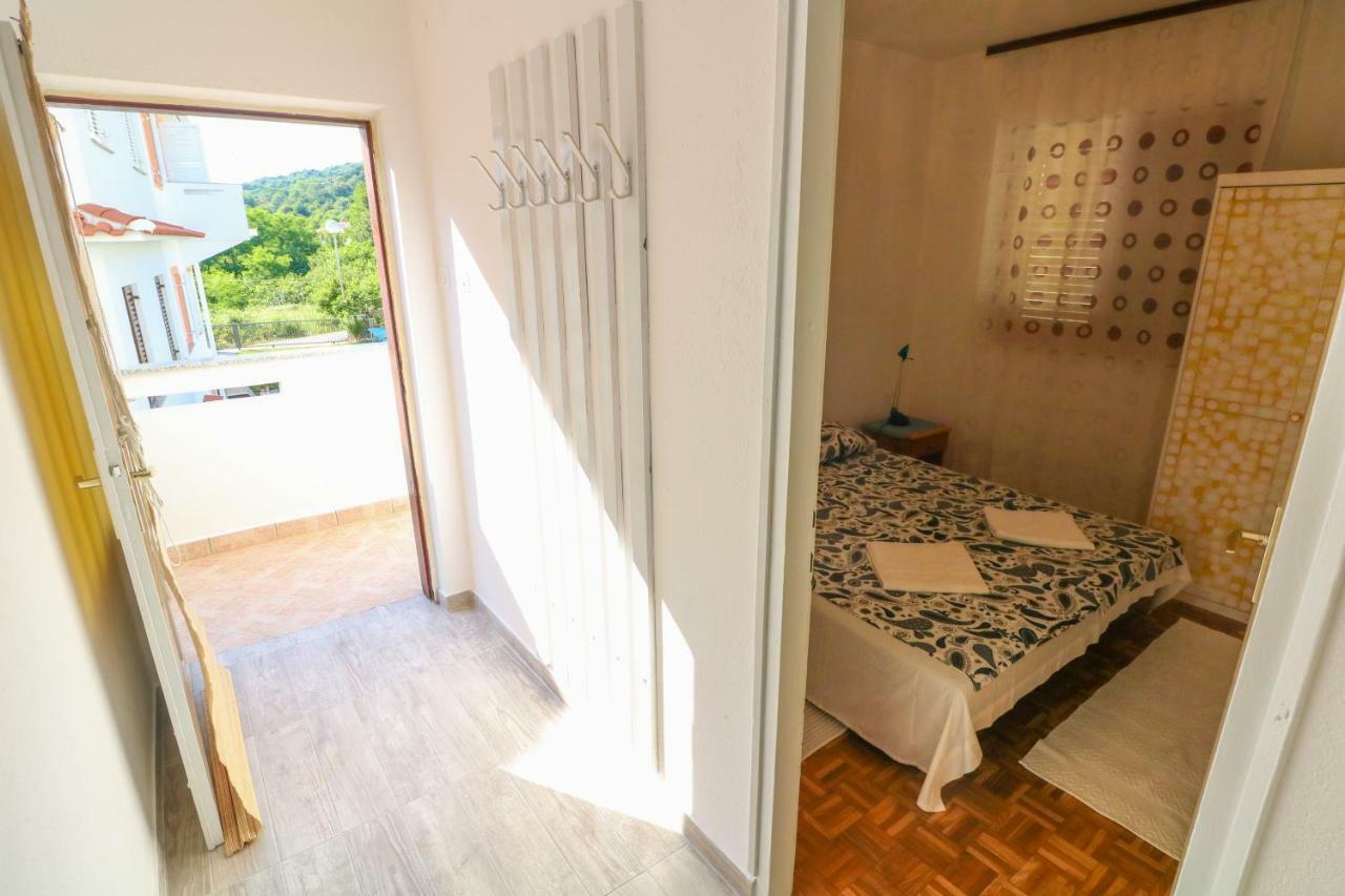 Apartments Reljic With Terrace Baška Exteriér fotografie