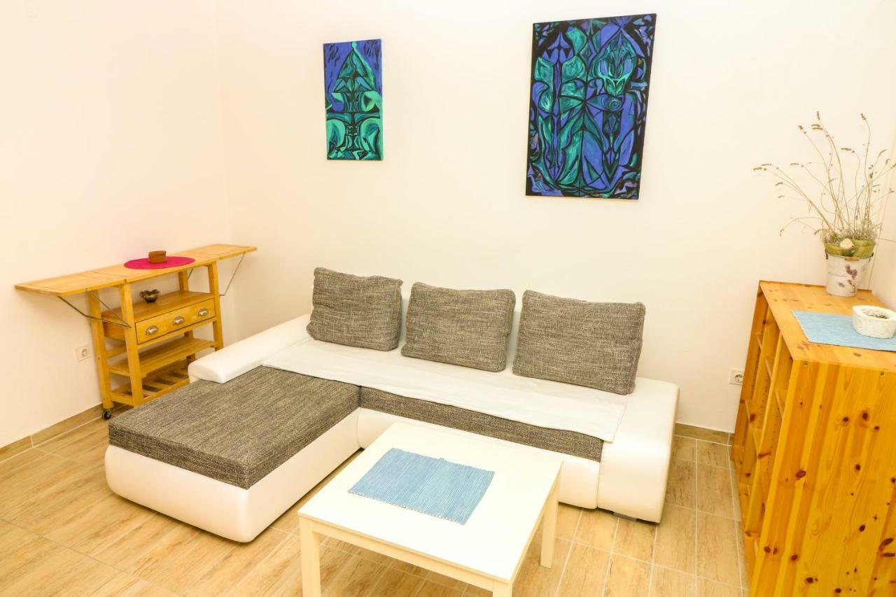 Apartments Reljic With Terrace Baška Exteriér fotografie