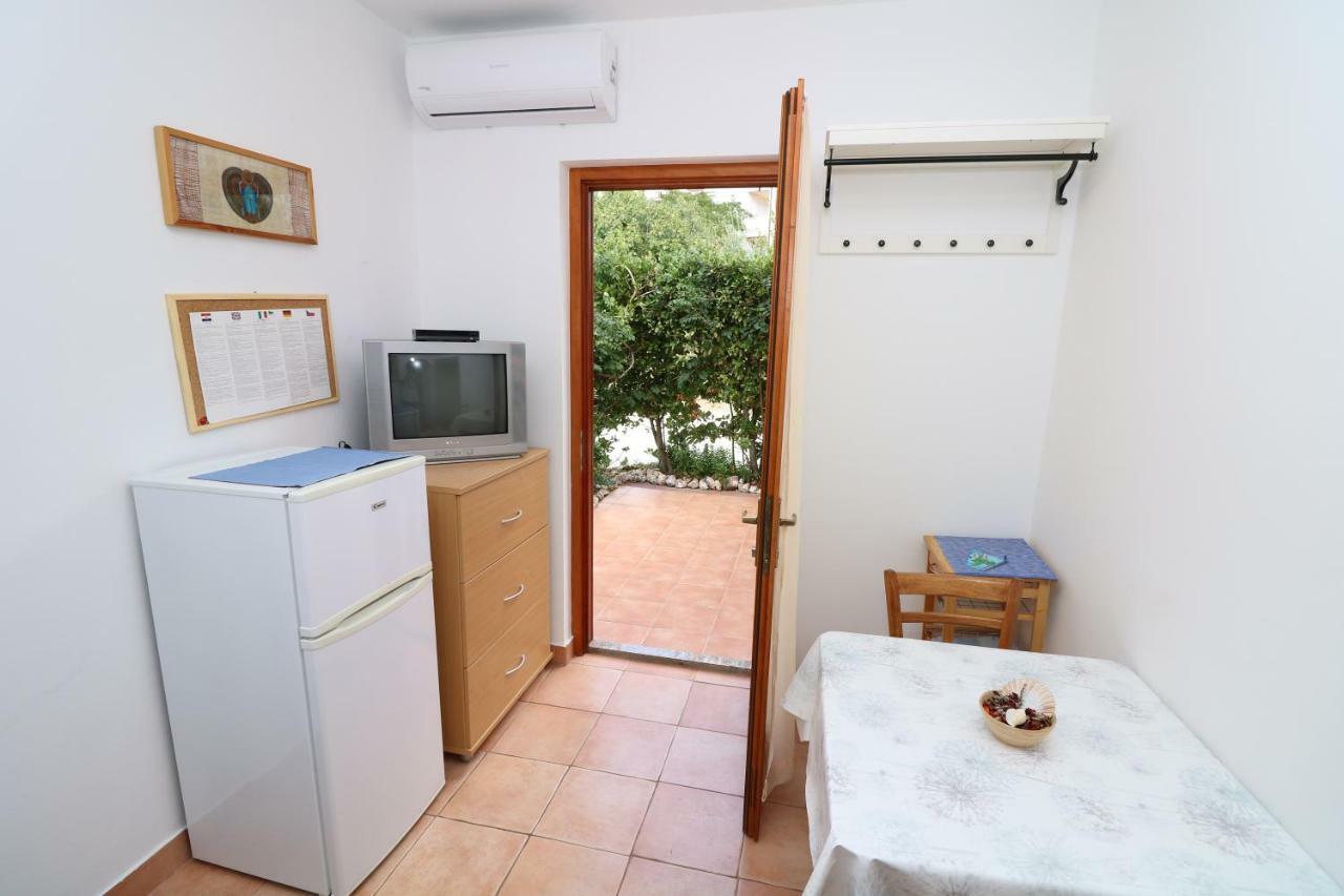 Apartments Reljic With Terrace Baška Exteriér fotografie