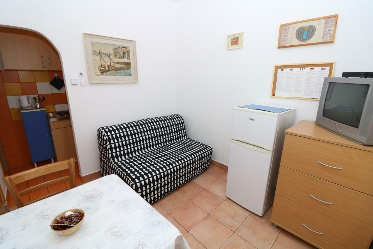 Apartments Reljic With Terrace Baška Exteriér fotografie